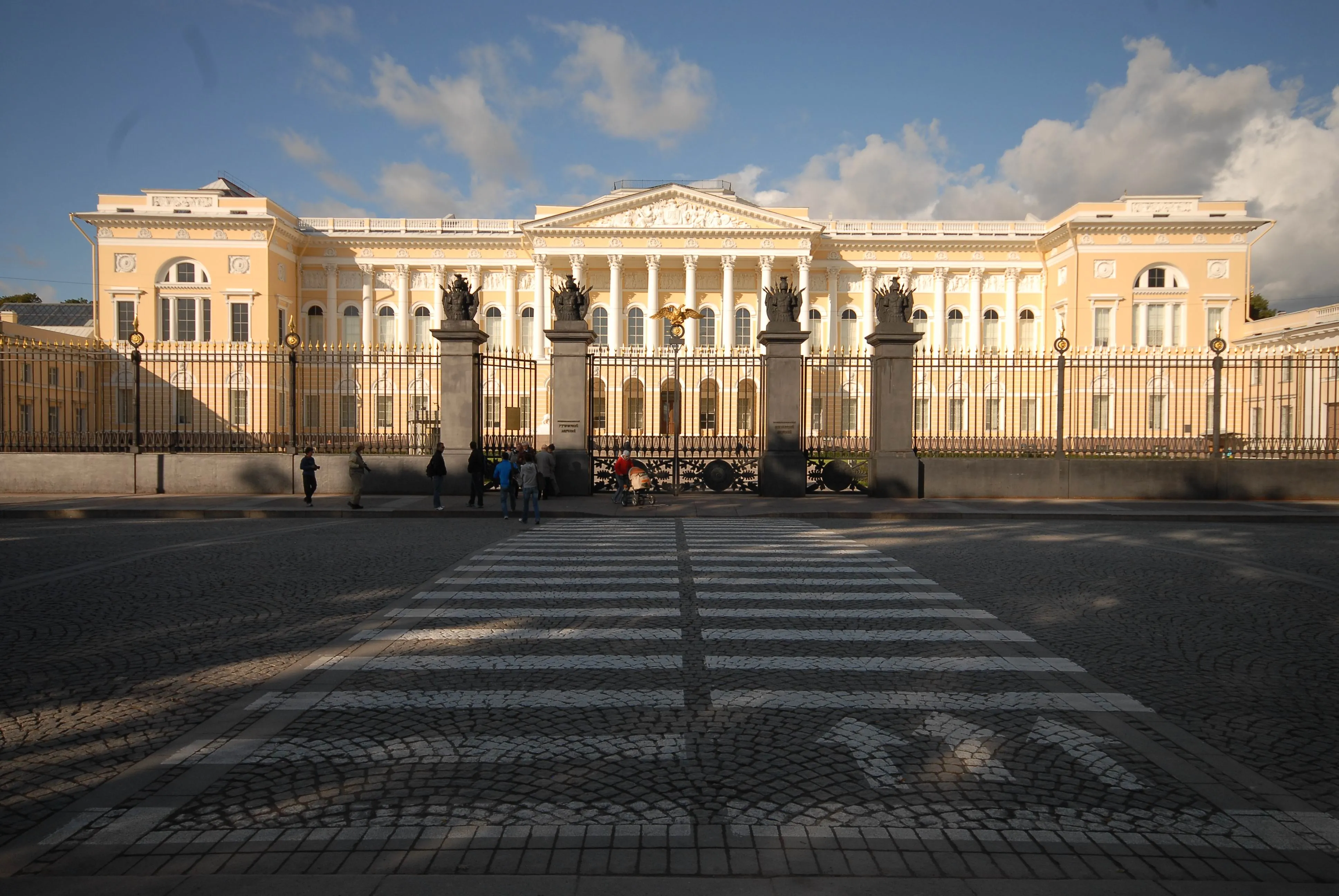 Southern facade. View from Inzhenernaya Street