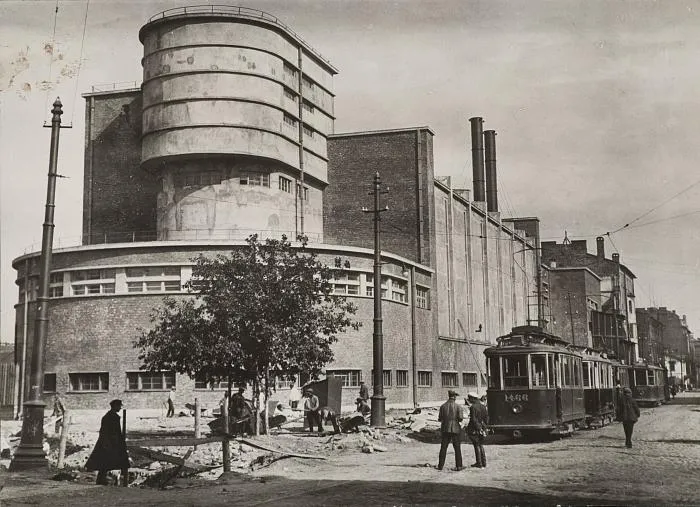 Red Banner Factory (Krasnoe Znamya Textlile Factory). Pionerskaya st, 53