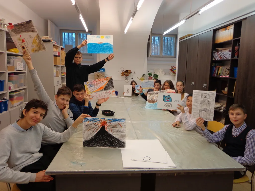 Для глухих и слабослышащих посетителей