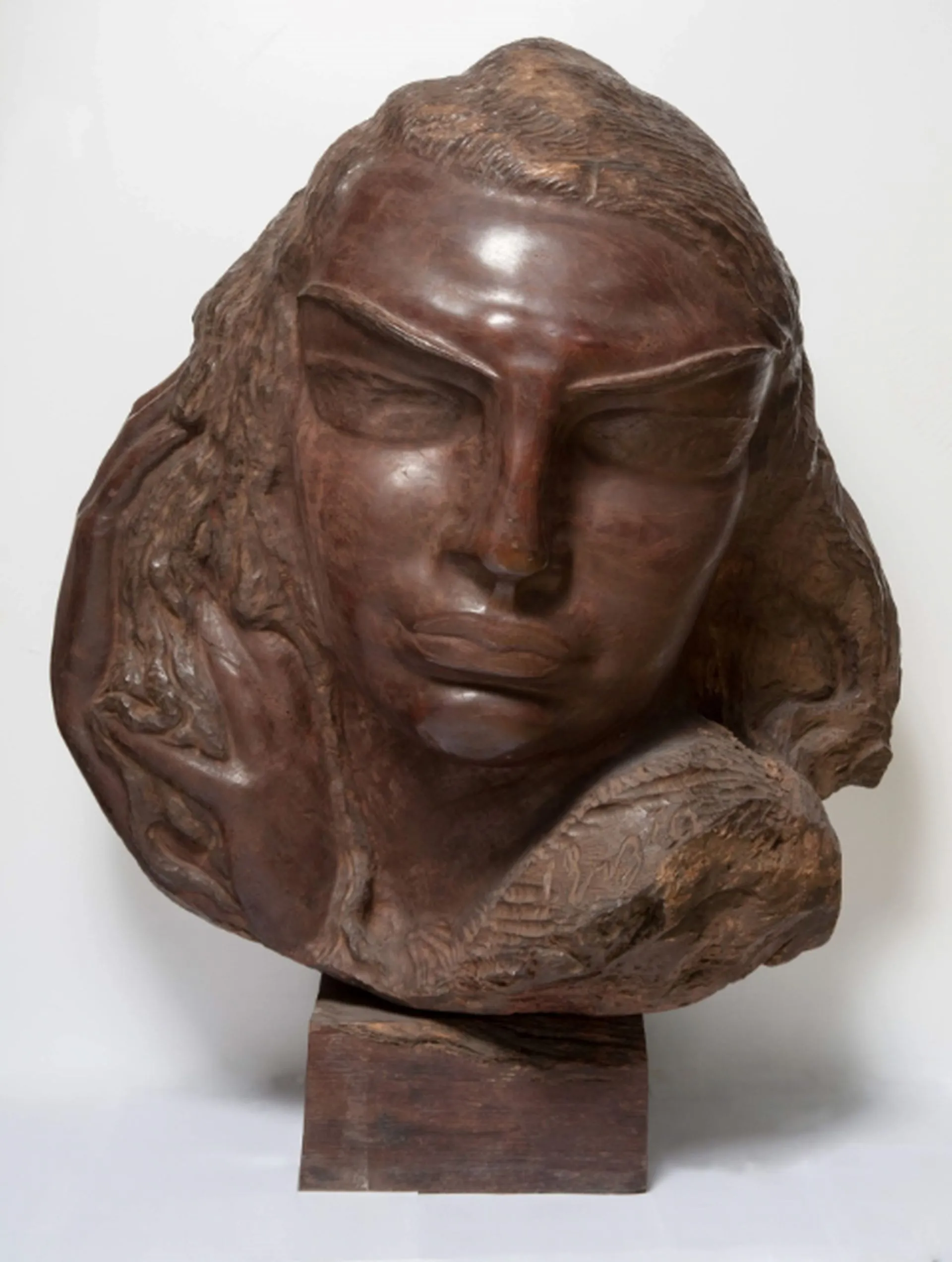 Stepan Erzya. Daughter of the Incas. 1941. Quebracho wood