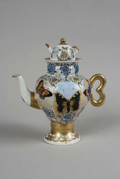 T.Bezpalova-Mikhaleva. Butterflies Coffee-pot with lid. 1981. Overglass painting and gilding on porcelain. State Russian Museum